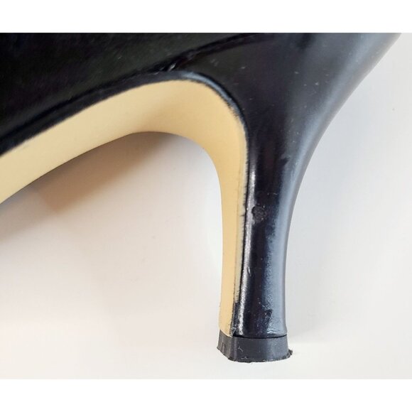Karen Scott Womens Size 8 Black Leather Heels 2.5" Pumps W/ Scuffs & Wear - Picture 5 of 10